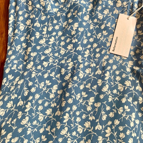 NWT Reformation Nikita Dress in Marie color - Picture 9 of 10